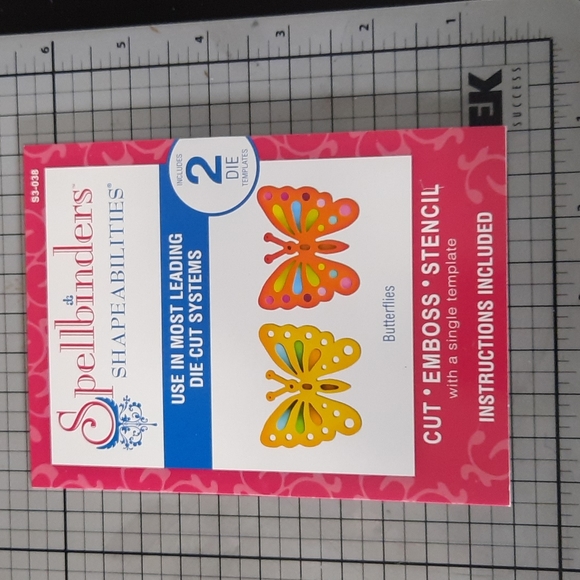 Butterflies Shapeabilities Die Cut for paper - Picture 1 of 2